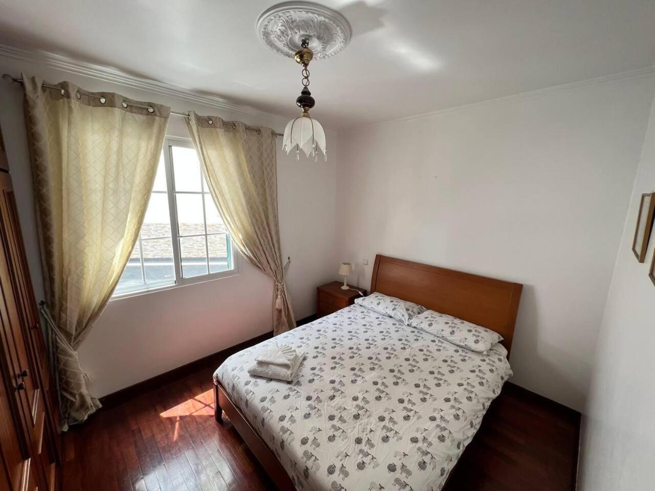 פונשל Comfortable 2-Bedroom Apartment For Relaxing Stays מראה חיצוני תמונה