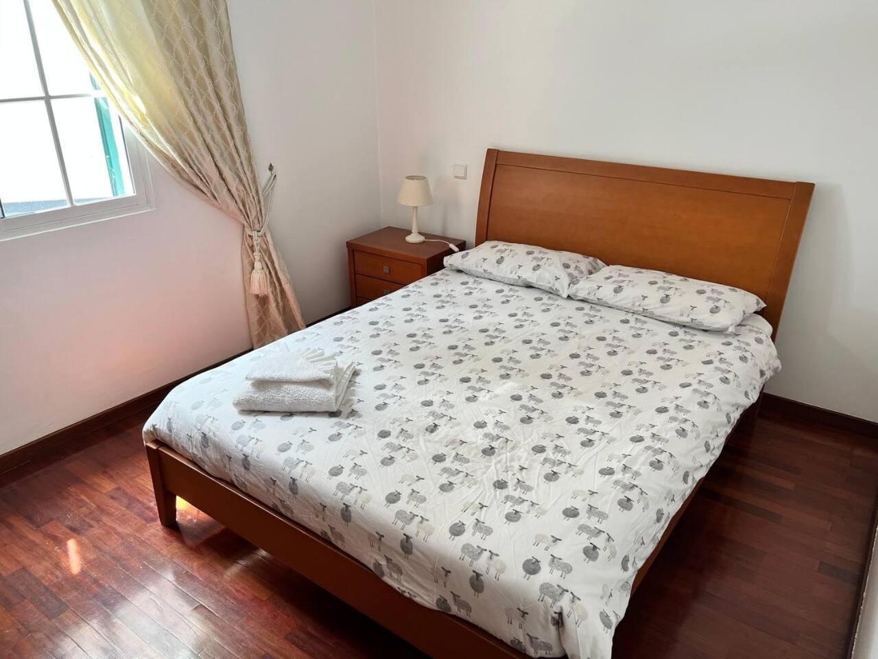 פונשל Comfortable 2-Bedroom Apartment For Relaxing Stays מראה חיצוני תמונה